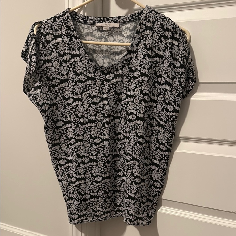 LOFT Black and White Floral Blouse
